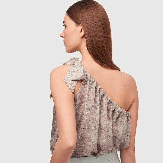 Kelly one-shoulder tie top in silver