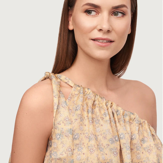 Kelly one-shoulder tie top in gold