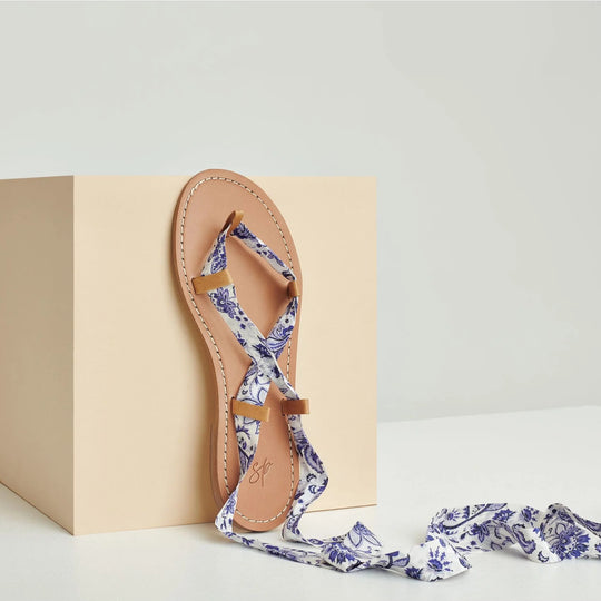 Ankle wrap sandals - paisley print