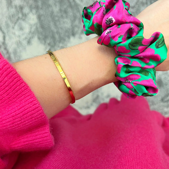 Scrunchie - pink flowers